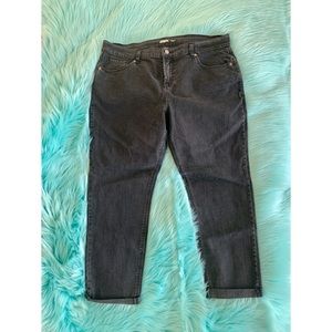 NWOT Boyfriend Jeans